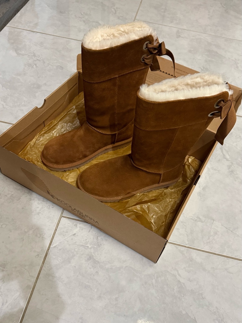 Koolaburra Chestnut Suede B-grade W Andrah tall Mid-Calf Boots with Back Bow